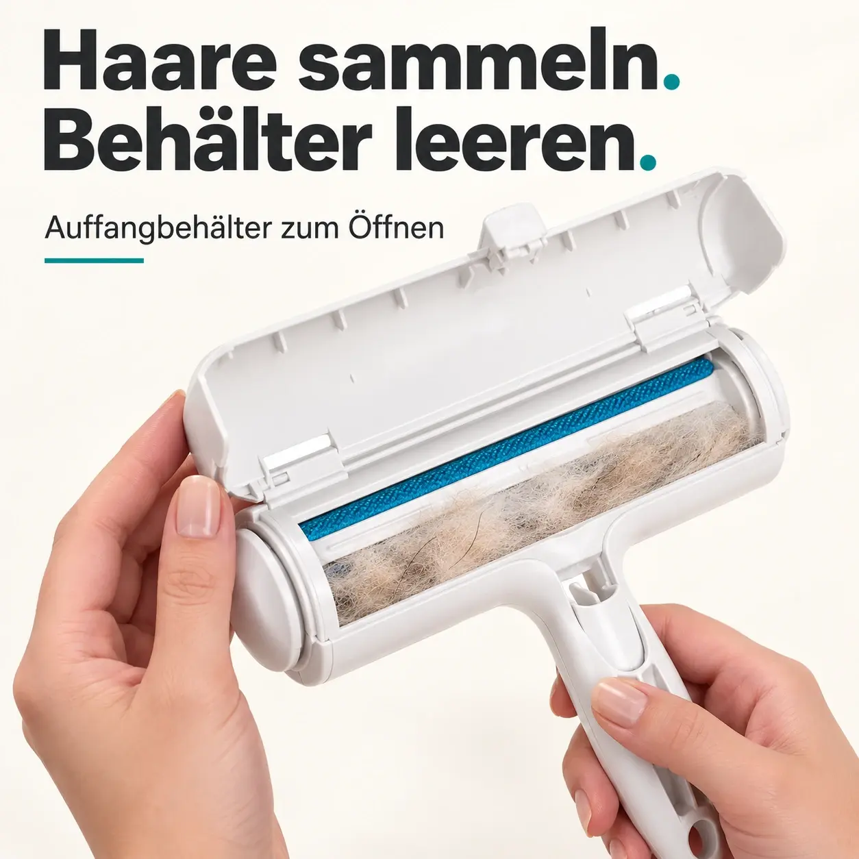 Zwei Hände halten den Tierhaarentferner mit geöffnetem Auffangbehälter, darin gesammelte Tierhaare. Text im Bild: „Haare sammeln. Behälter leeren.“